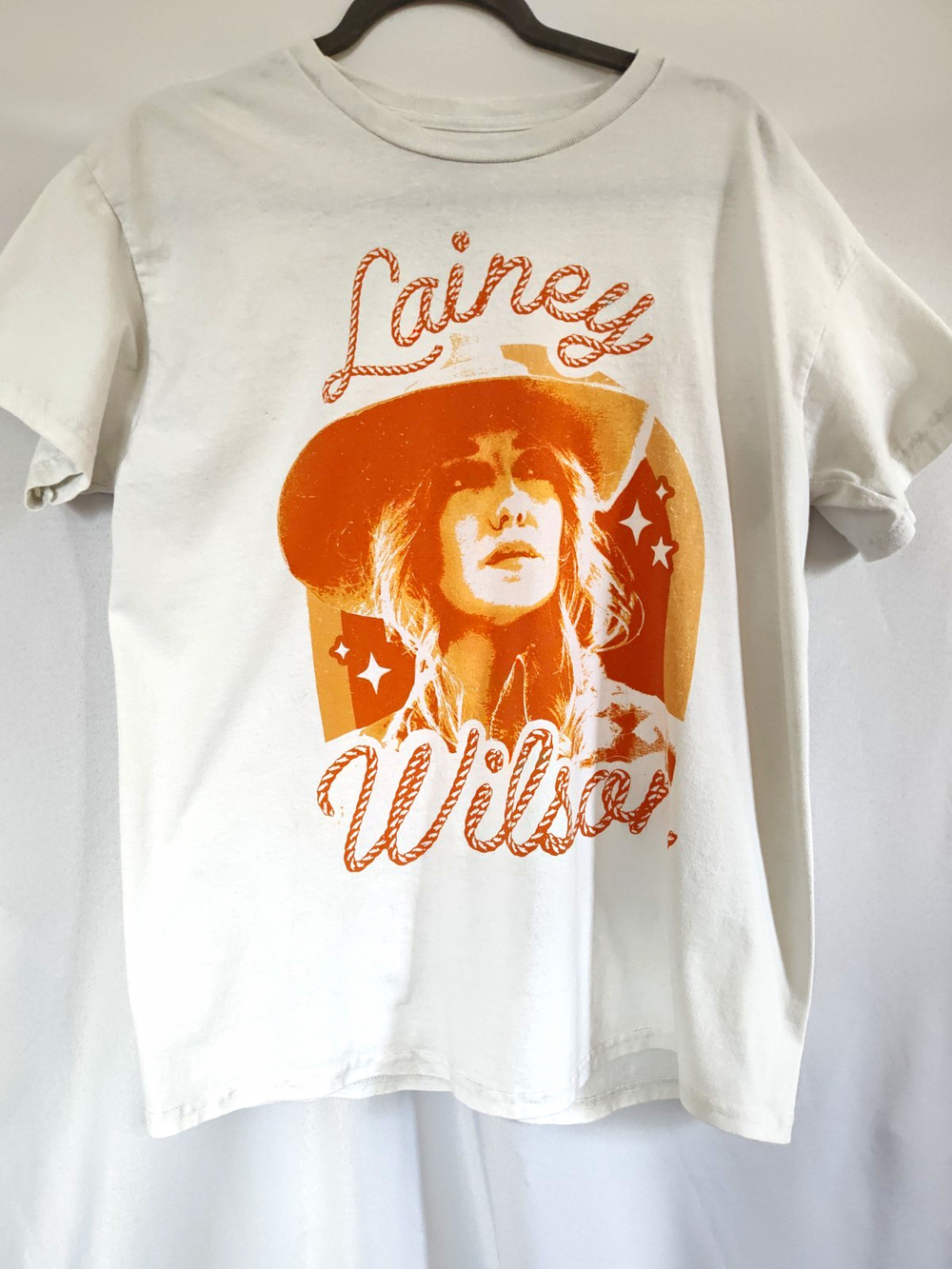 Lainey Wilson White Graphic Crew Neck Short Sleeve Cotton T-Shirt L